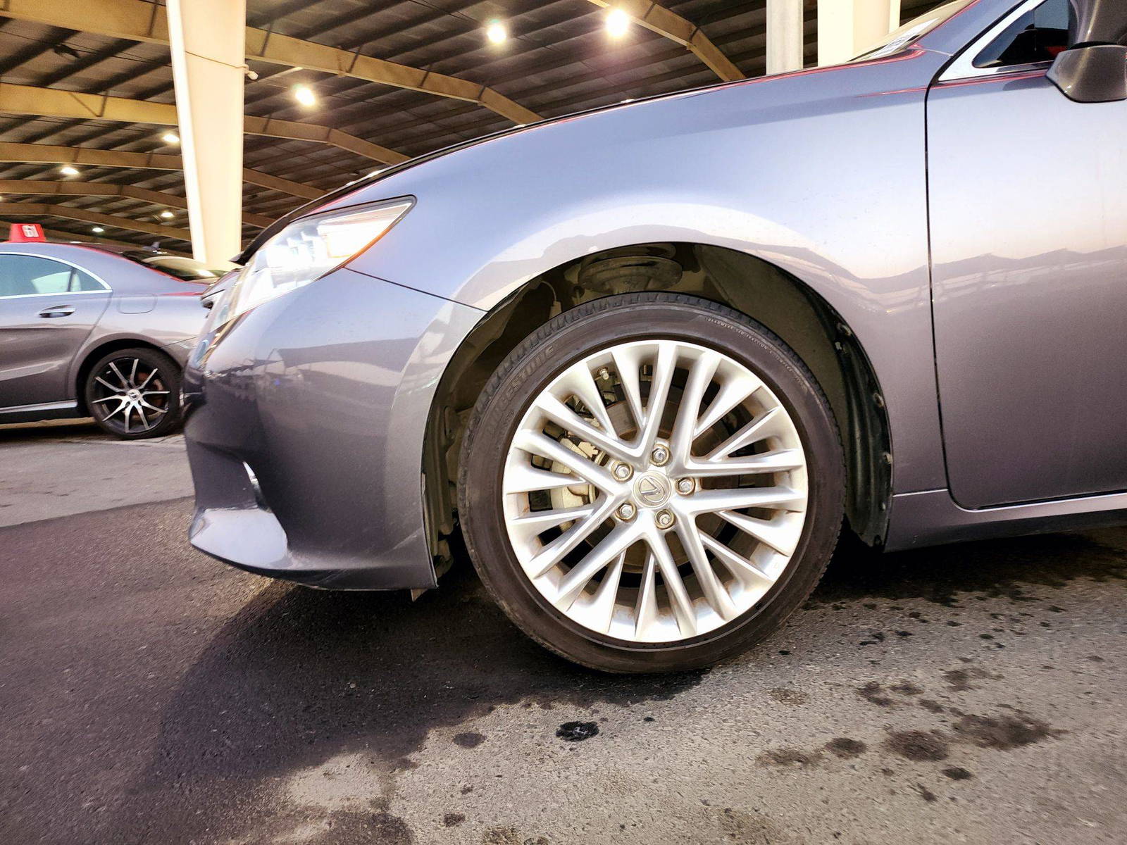 2015 LEXUS ES 350 — 109398 Miles — Lot 1F2180564 — Souq - Marhaba Auctions Used Cars - Image 11