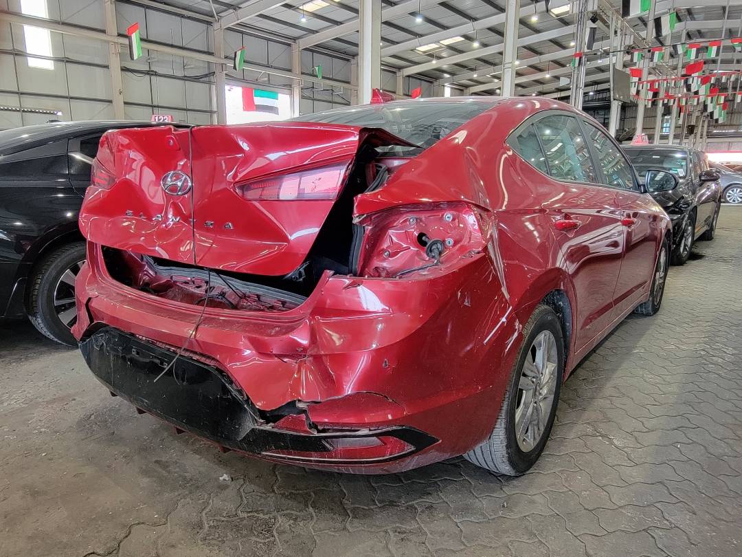 2019 HYUNDAI ELANTRA — 214850 Miles — Lot 738056 — Main - Marhaba Auctions Used Cars - Image 4