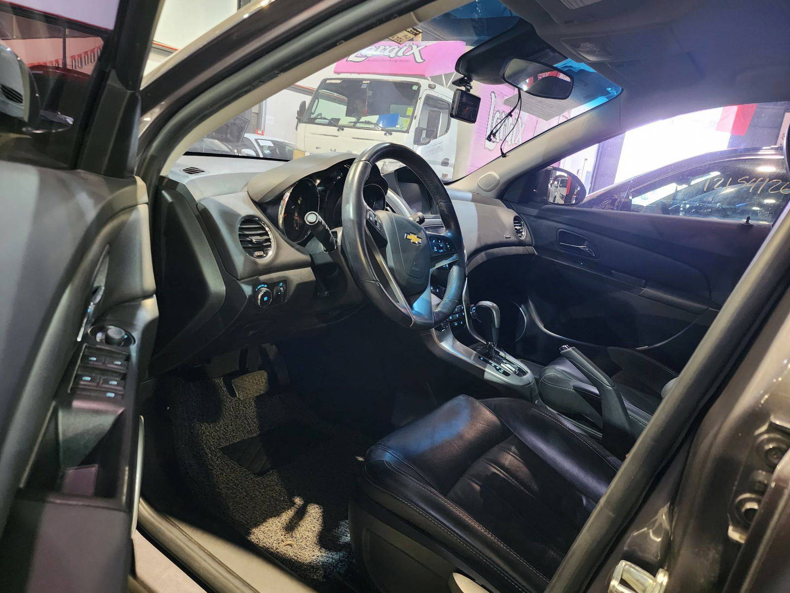 2014 CHEVROLET CRUIZE — 106324 KM — Lot 568729 — Al Quoz - Marhaba Auctions Used Cars - Image 10