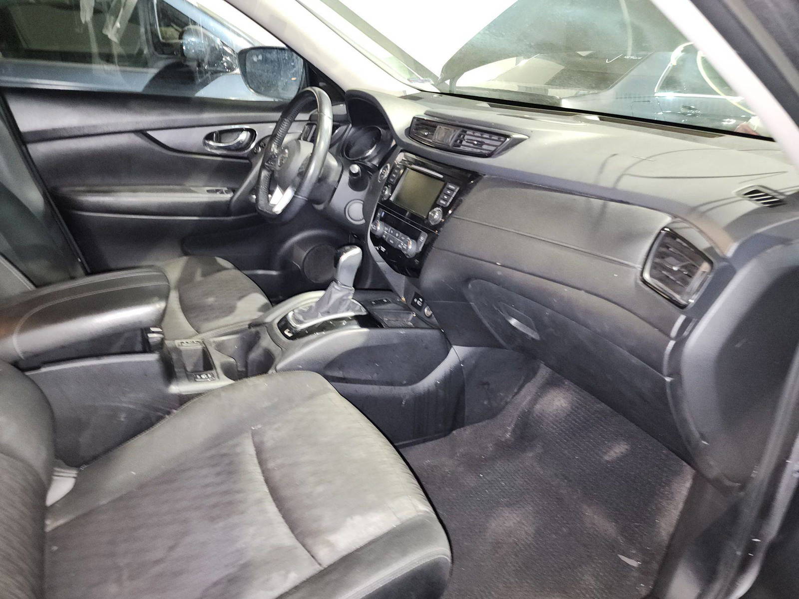 2019 NISSAN ROGUE — 101900 Miles — Lot 51989004 — Al Quoz - Marhaba Auctions Used Cars - Image 8