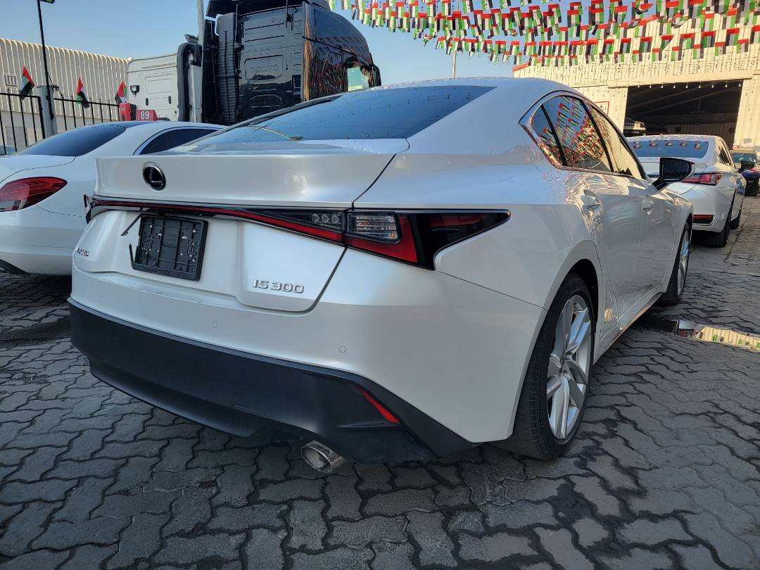 2021 LEXUS IS 300 — 96115 KM — Lot 5115969 — Main - Marhaba Auctions Used Cars - Image 3