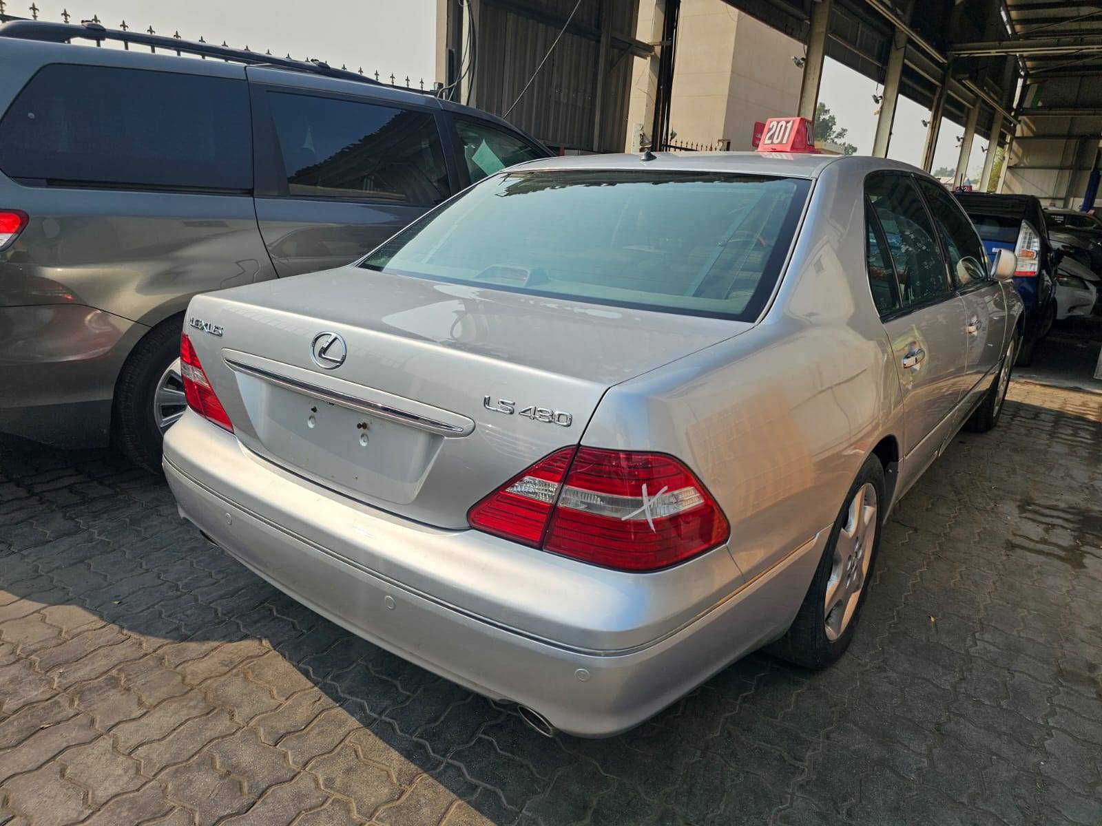 2004 LEXUS LS 430 — 106246 Miles — Lot 040160214 — Main - Marhaba Auctions Used Cars - Image 5
