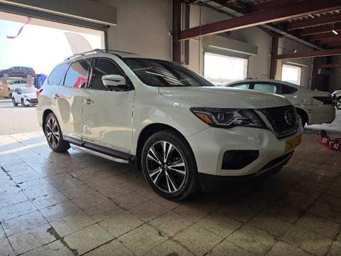 2019 NISSAN PATHFINDER at Marhaba Auctions
