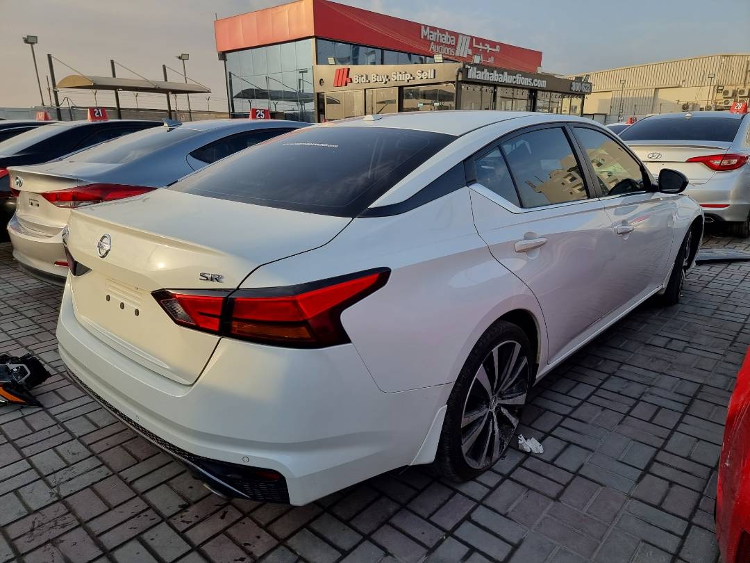 2020 NISSAN ALTIMA — 53347 Miles — Lot 2145187 — Ind. 12 - Marhaba Auctions Used Cars - Image 5