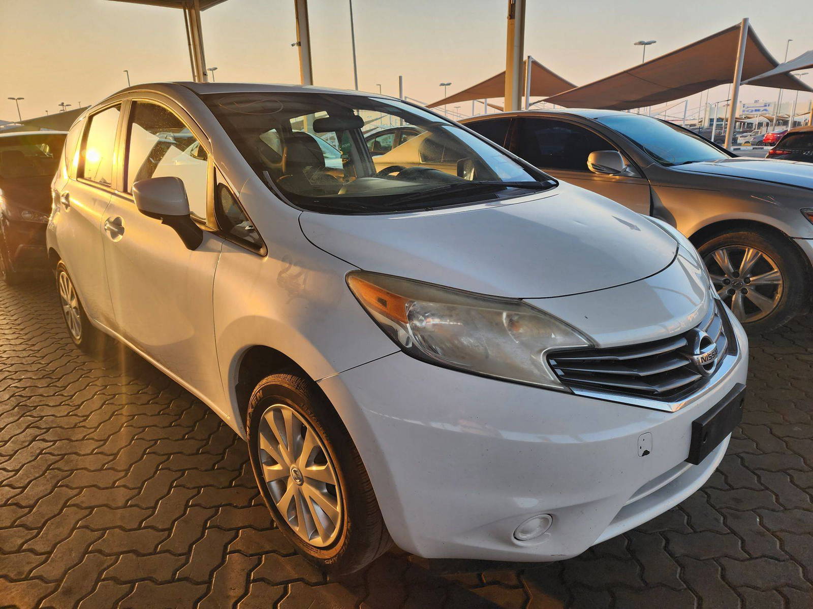 2015 NISSAN VERSA NOTE — 183310 Miles — Lot 44779294 — Main - Marhaba Auctions Used Cars - Image 4