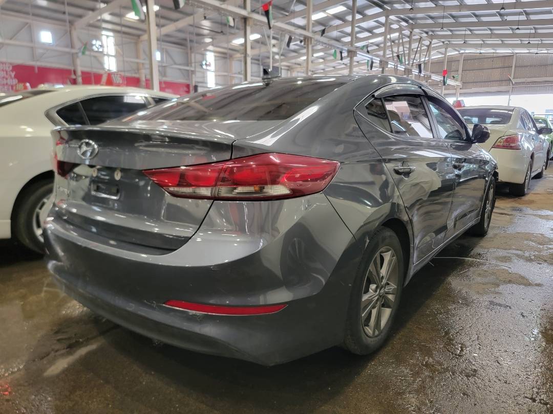 2017 HYUNDAI ELANTRA — 266049 KM — Lot 82235903 — Souq - Marhaba Auctions Used Cars - Image 3