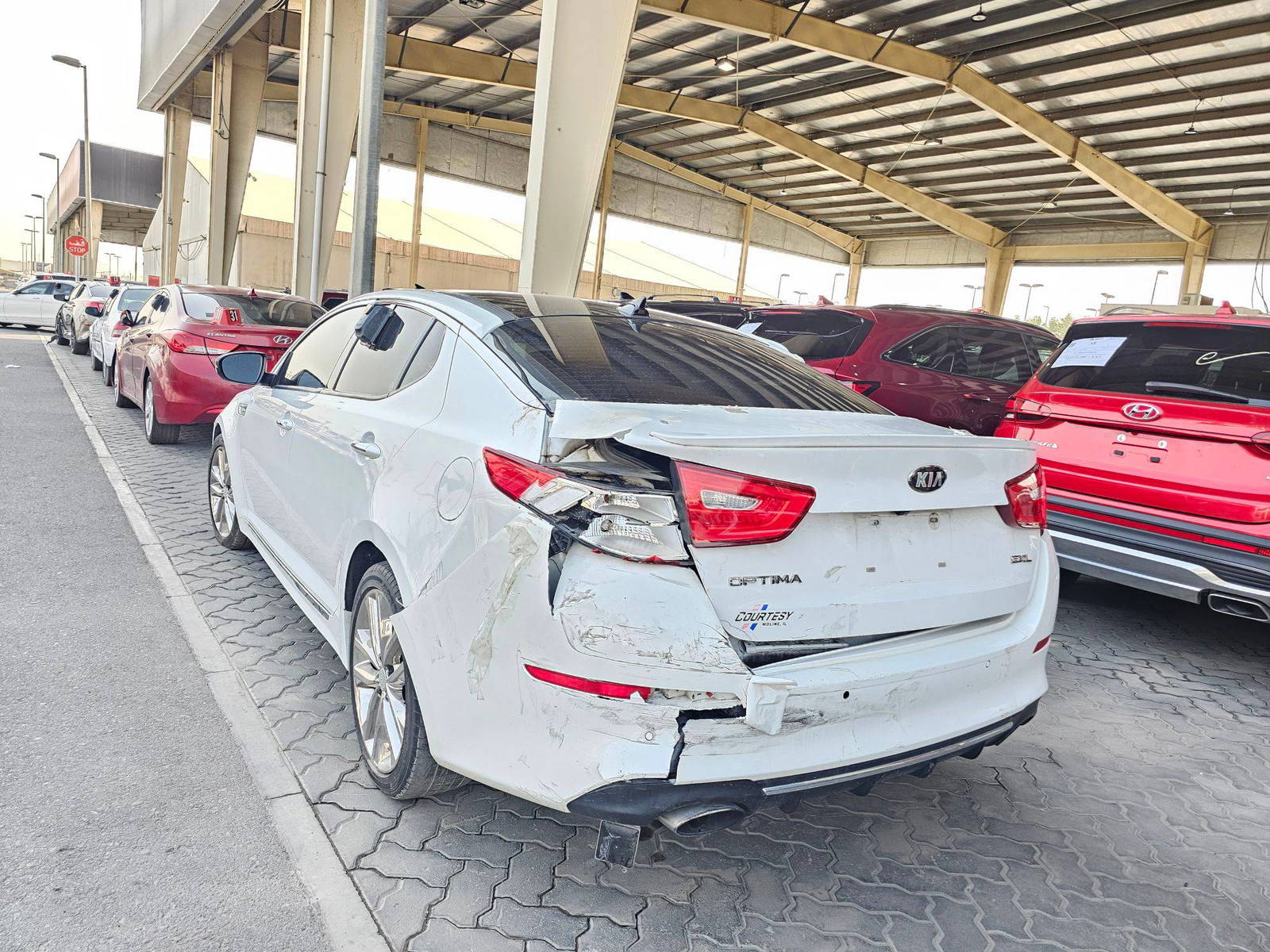 2015 KIA OPTIMA — 171473 Miles — Lot 67FG395283 — Souq - Marhaba Auctions Used Cars - Image 5