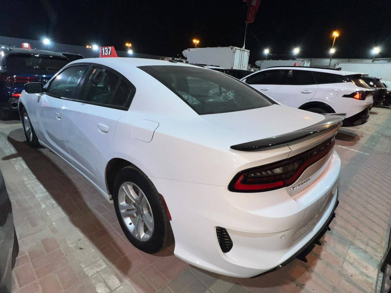 2018 DODGE CHARGER — 135328 Miles — Lot 5031689 - Marhaba Auctions Used Cars - Image 4