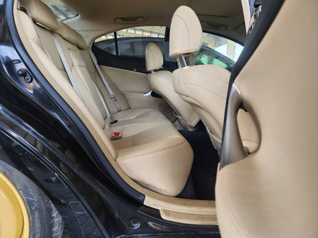2008 LEXUS IS-350 — 209569 Miles — Lot 42812134 — Souq - Marhaba Auctions Used Cars - Image 5