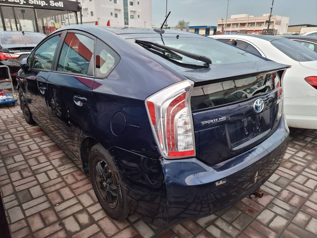 2012 TOYOTA PRIUS — 230486 Miles — Lot 1556726 — Main - Marhaba Auctions Used Cars - Image 4