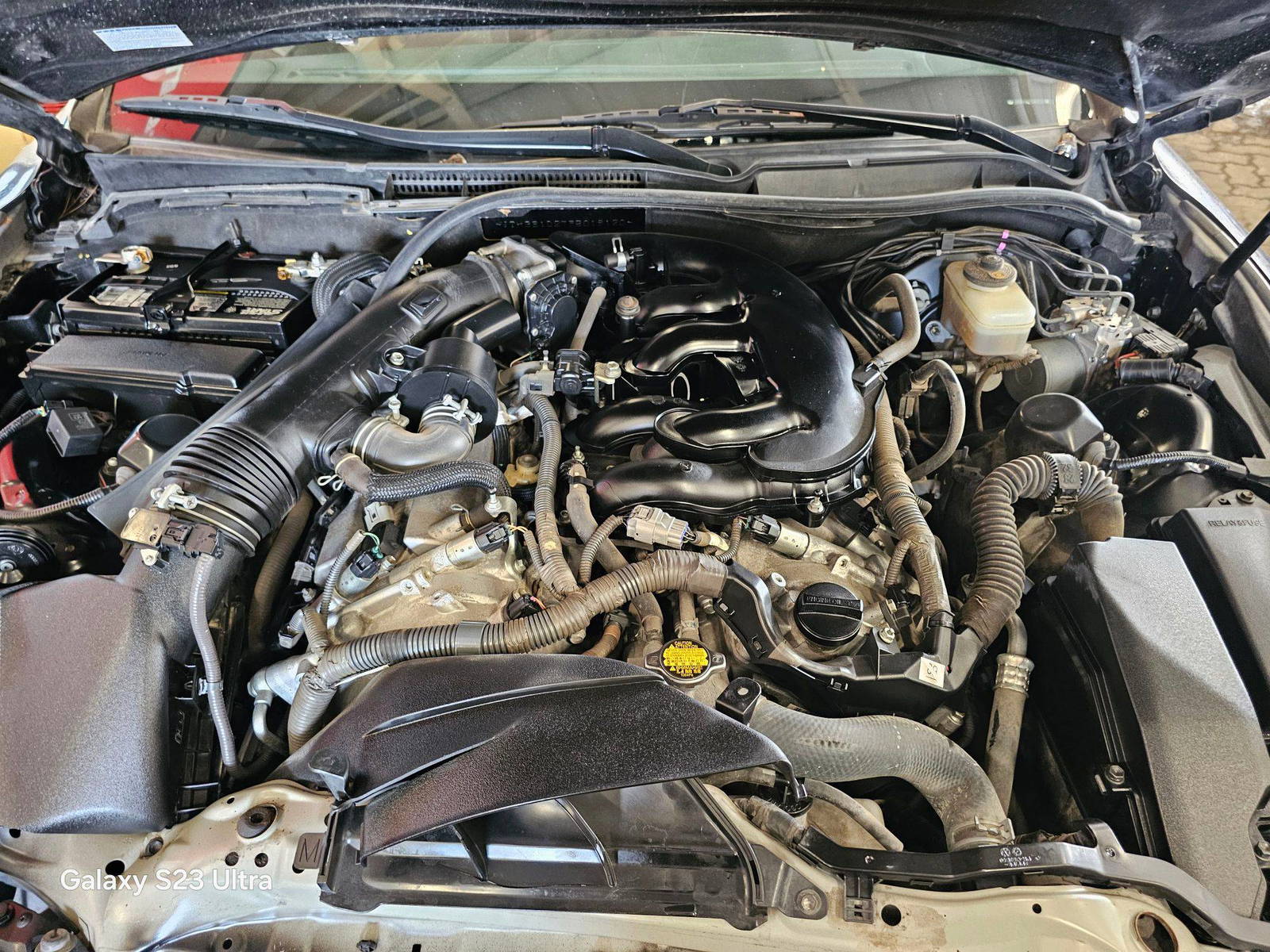 LEXUS IS 350 F SPORT 2015 - Marhaba Auction Used Cars - Image 11