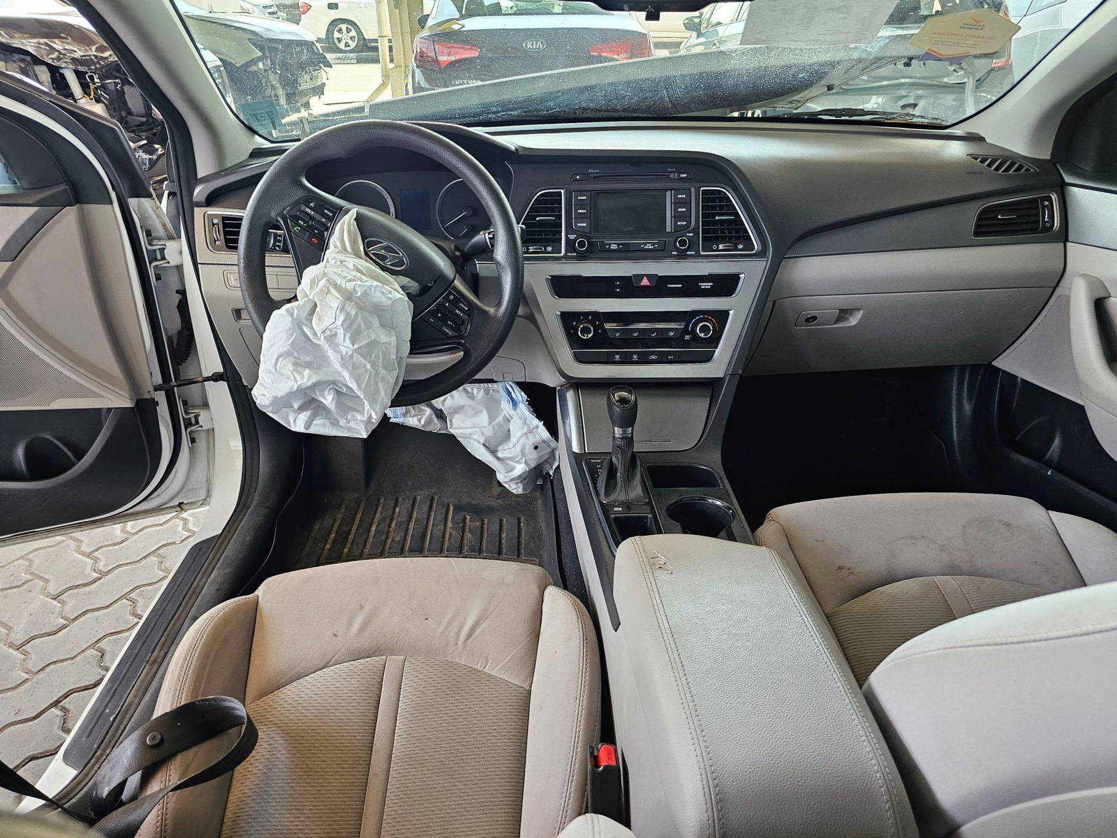 HYUNDAI SONATA 2015 - Marhaba Auction Used Cars - Image 7