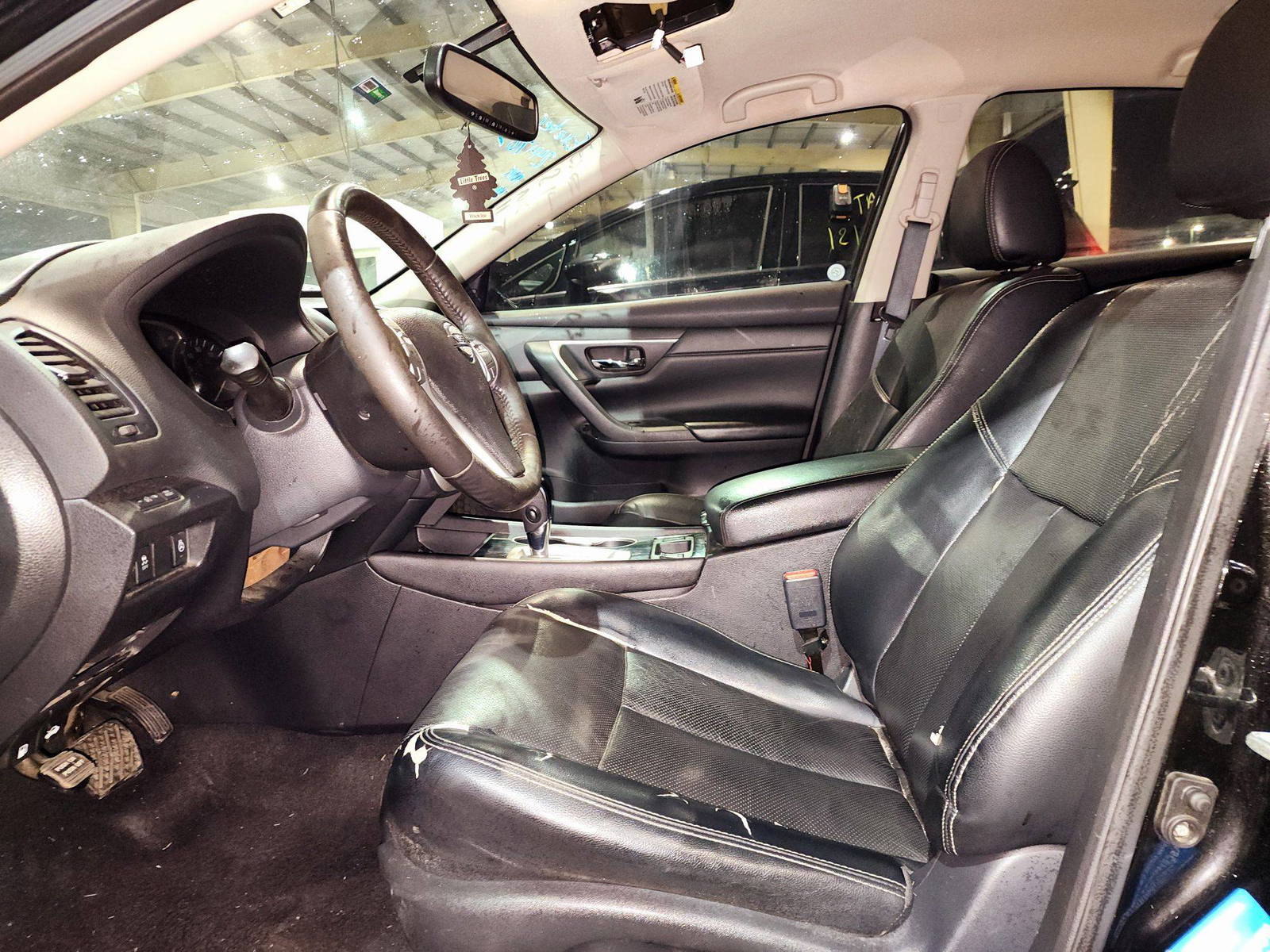 2018 NISSAN ALTIMA — 159231 Miles — Lot 298195 — Souq - Marhaba Auctions Used Cars - Image 8