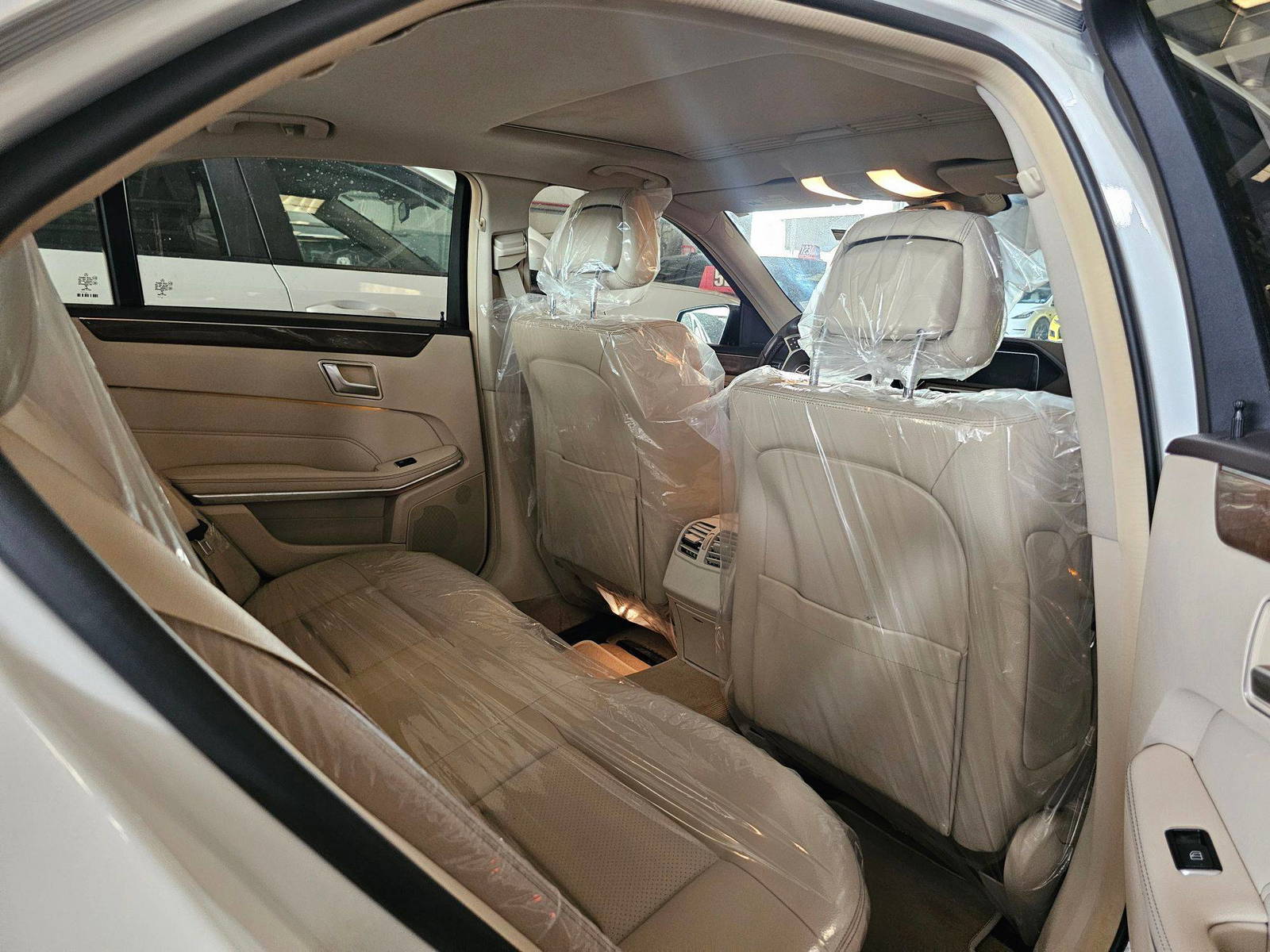 2015 MERCEDES BENZ E 350 — 145933 Miles — Lot B123501 — Main - Marhaba Auctions Used Cars - Image 7