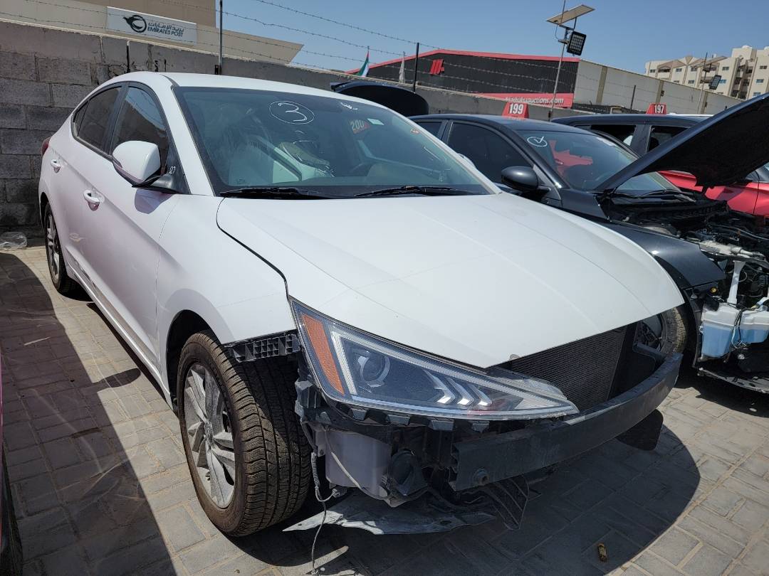 2019 HYUNDAI ELANTRA — 135854 KM — Lot KU758817 — Main - Marhaba Auctions Used Cars - Image 5