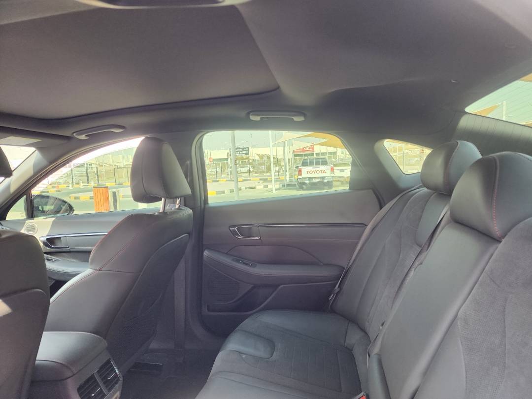 2021 HYUNDAI SONATA — 59527 KM — Lot 131648 — Souq - Marhaba Auctions Used Cars - Image 5