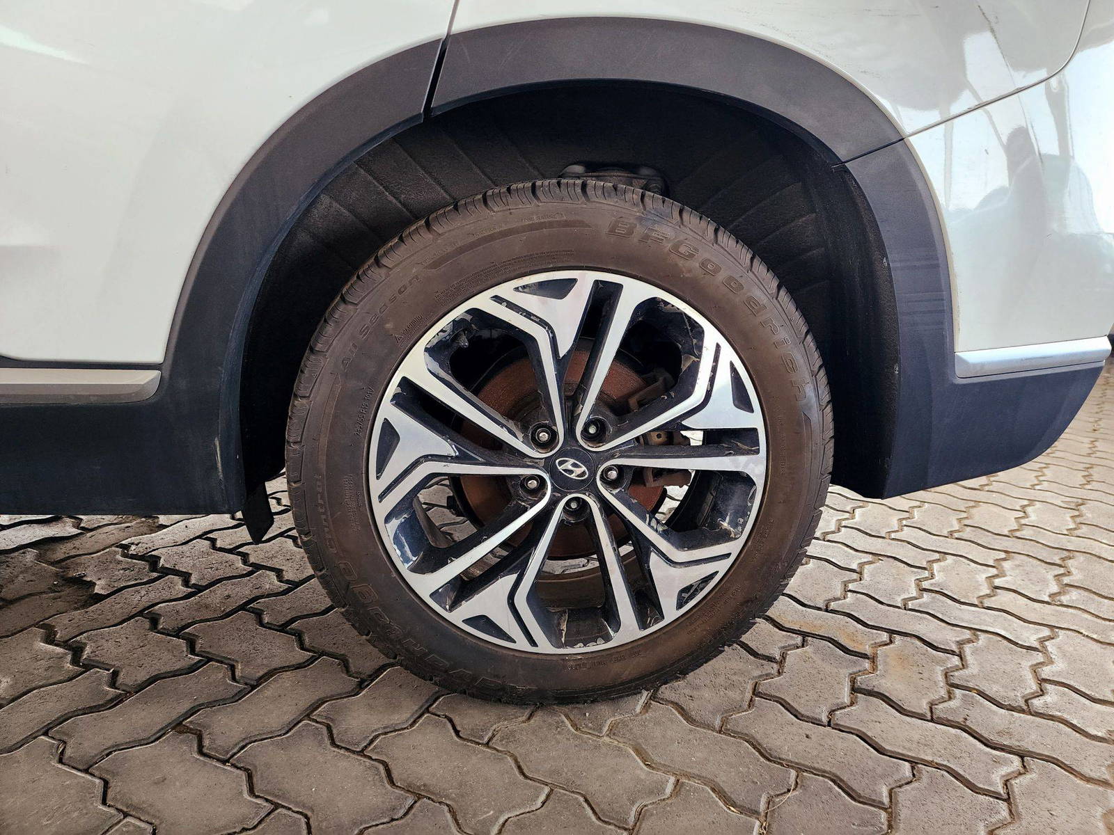 2019 HYUNDAI SANTA FE — 87627 Miles — Lot 6KH018766 — Souq - Marhaba Auctions Used Cars - Image 8