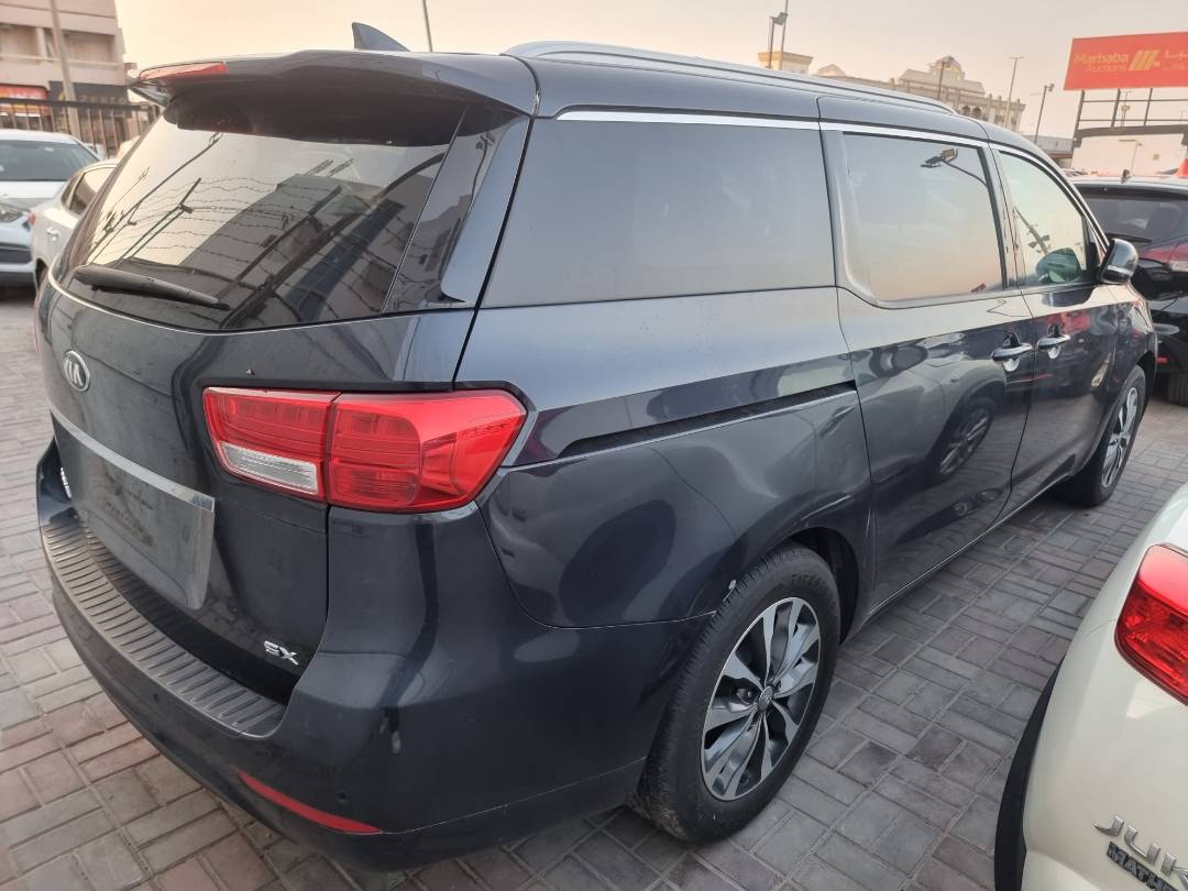 2016 KIA SEDONA — 170340 Miles — Lot 138342 — Ind. 12 - Marhaba Auctions Used Cars - Image 4