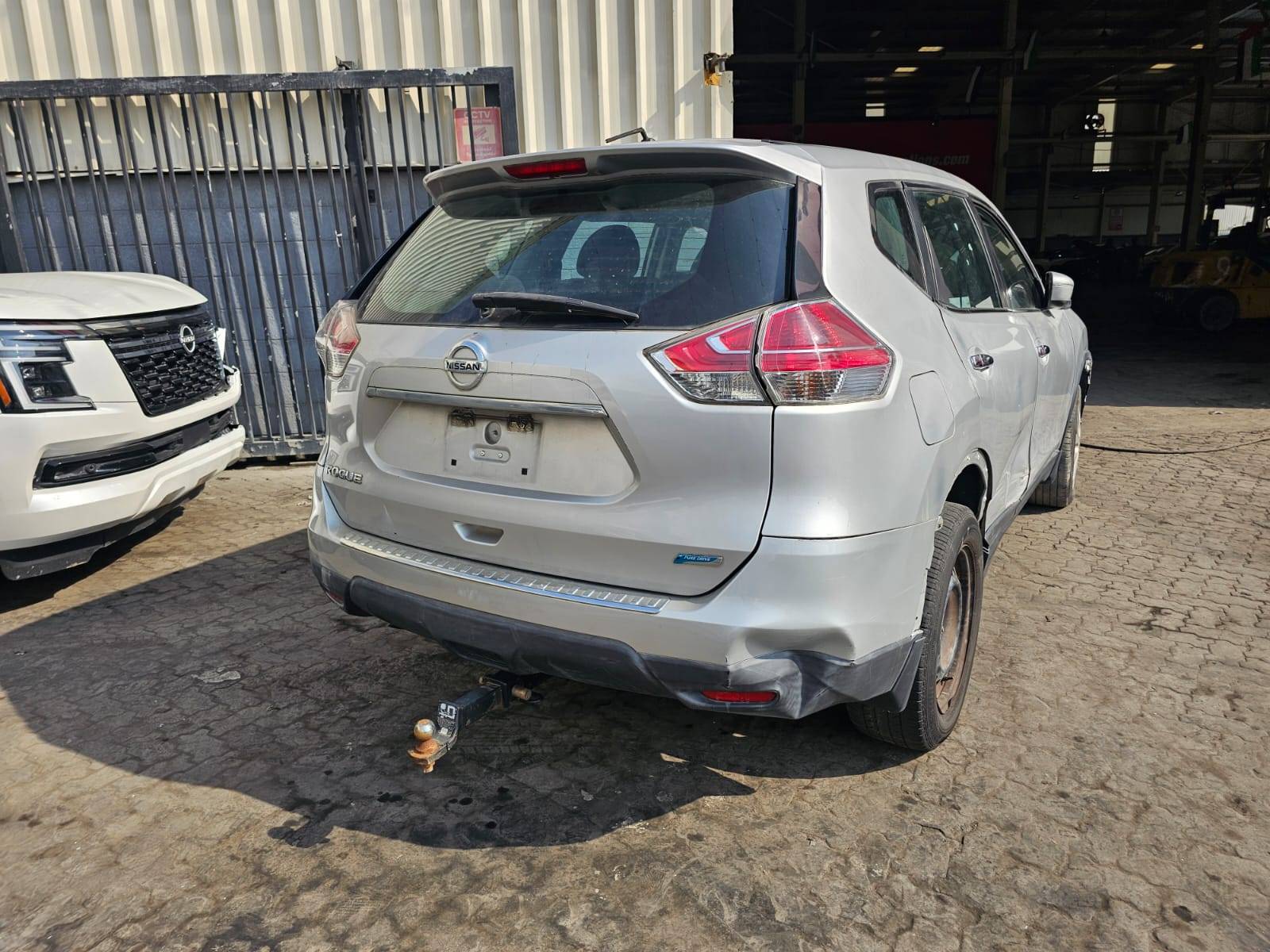 2014 NISSAN ROGUE — 181988 Miles — Lot 69976155 — Main - Marhaba Auctions Used Cars - Image 5