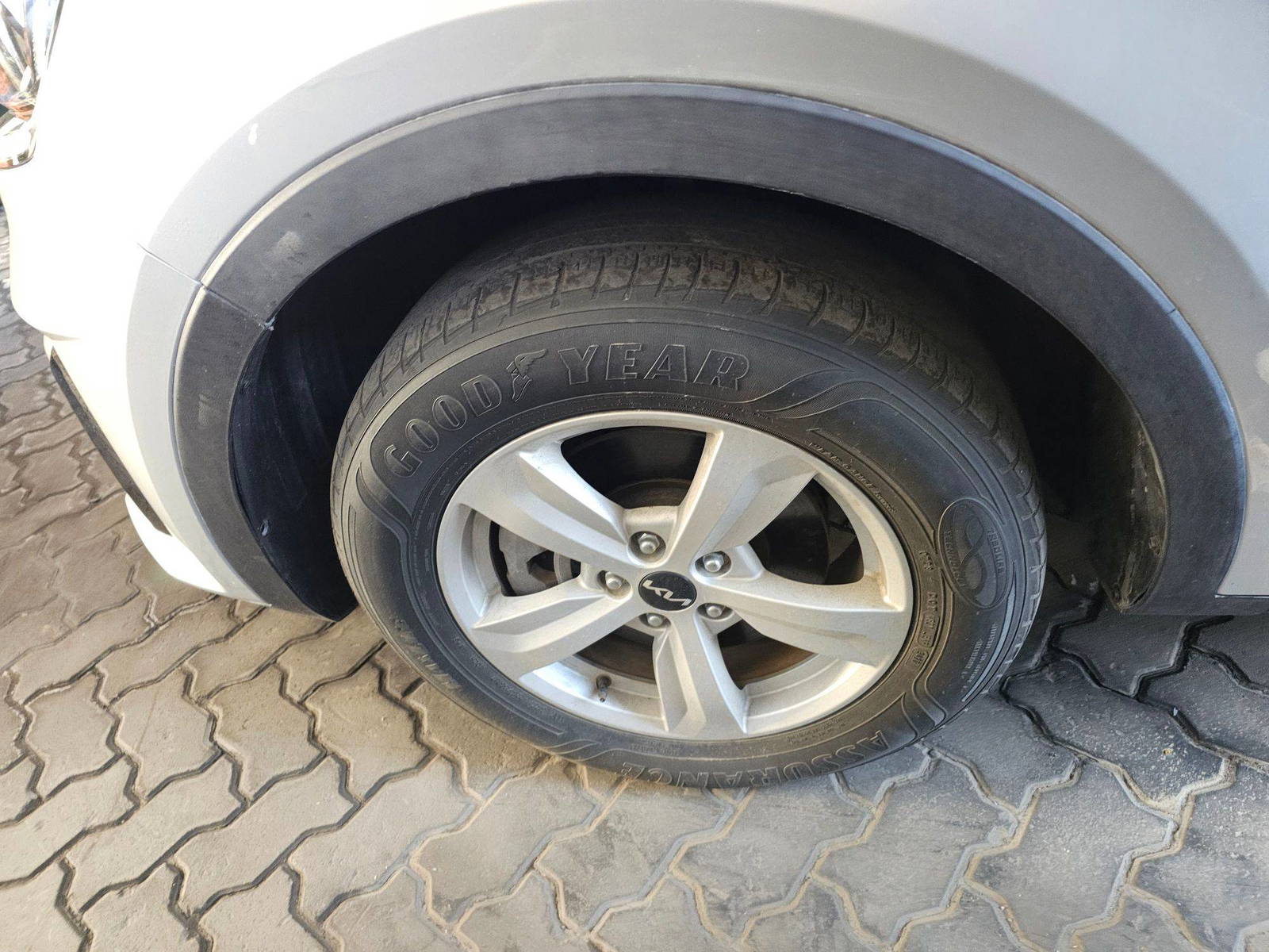 2022 KIA SORENTO — 61016 Miles — Lot NG113323 — Souq - Marhaba Auctions Used Cars - Image 10