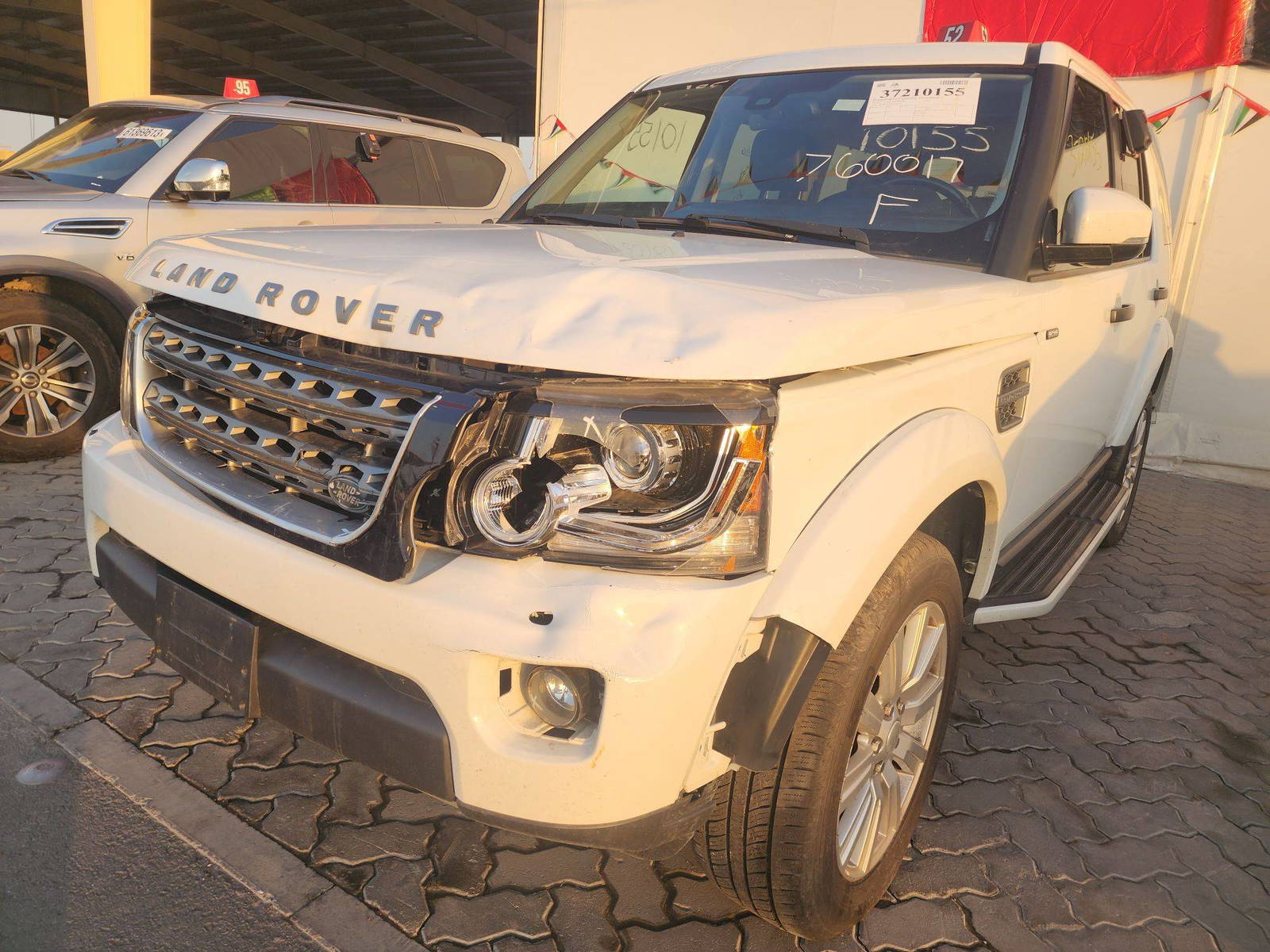 2015 LAND ROVER LR4 HSE — 145959 Miles — Lot 37210155 - Marhaba Auctions Used Cars - Image 6
