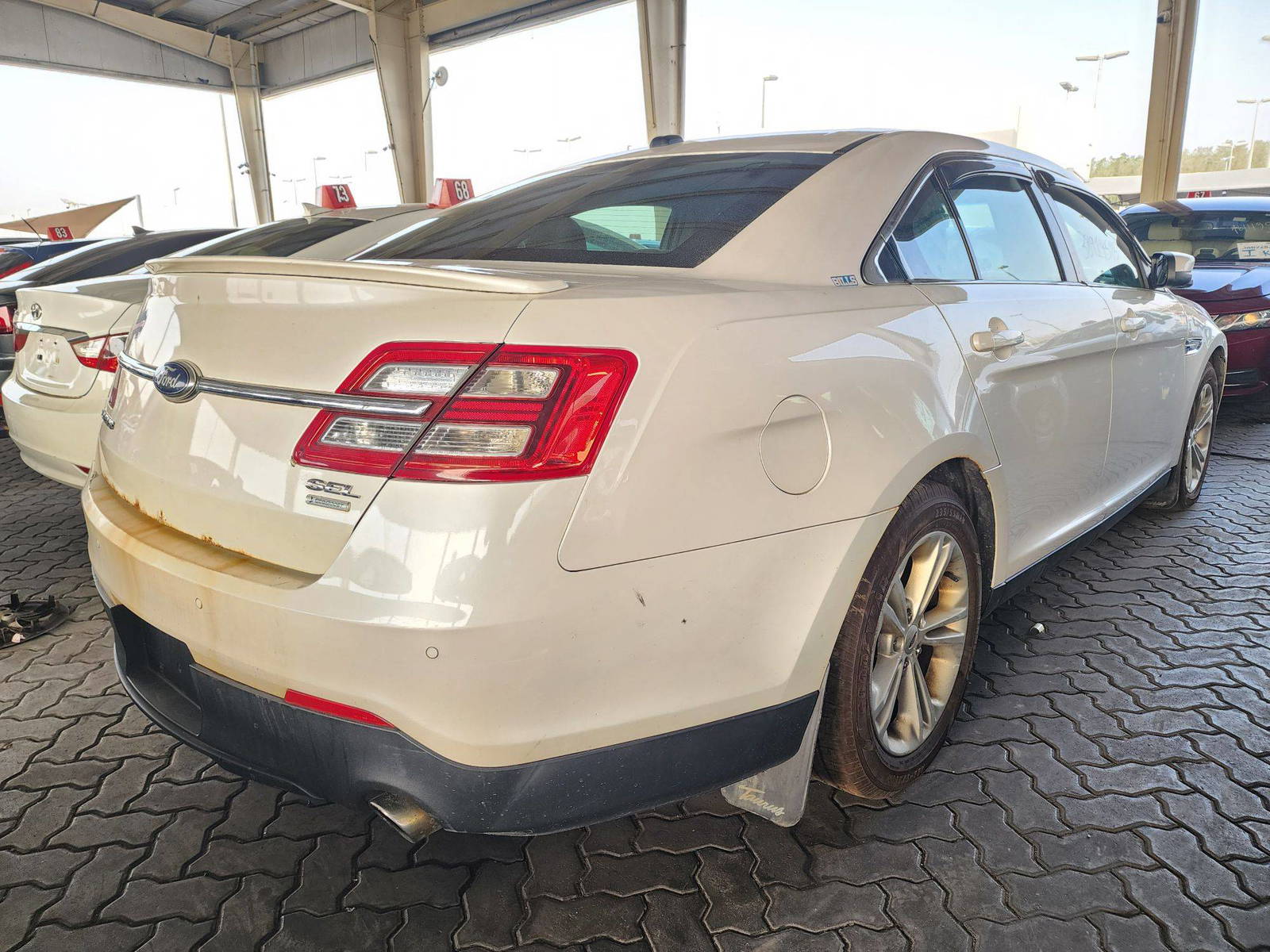 2013 FORD TAURUS — 181000 Miles — Lot 38914595 — Souq - Marhaba Auctions Used Cars - Image 3