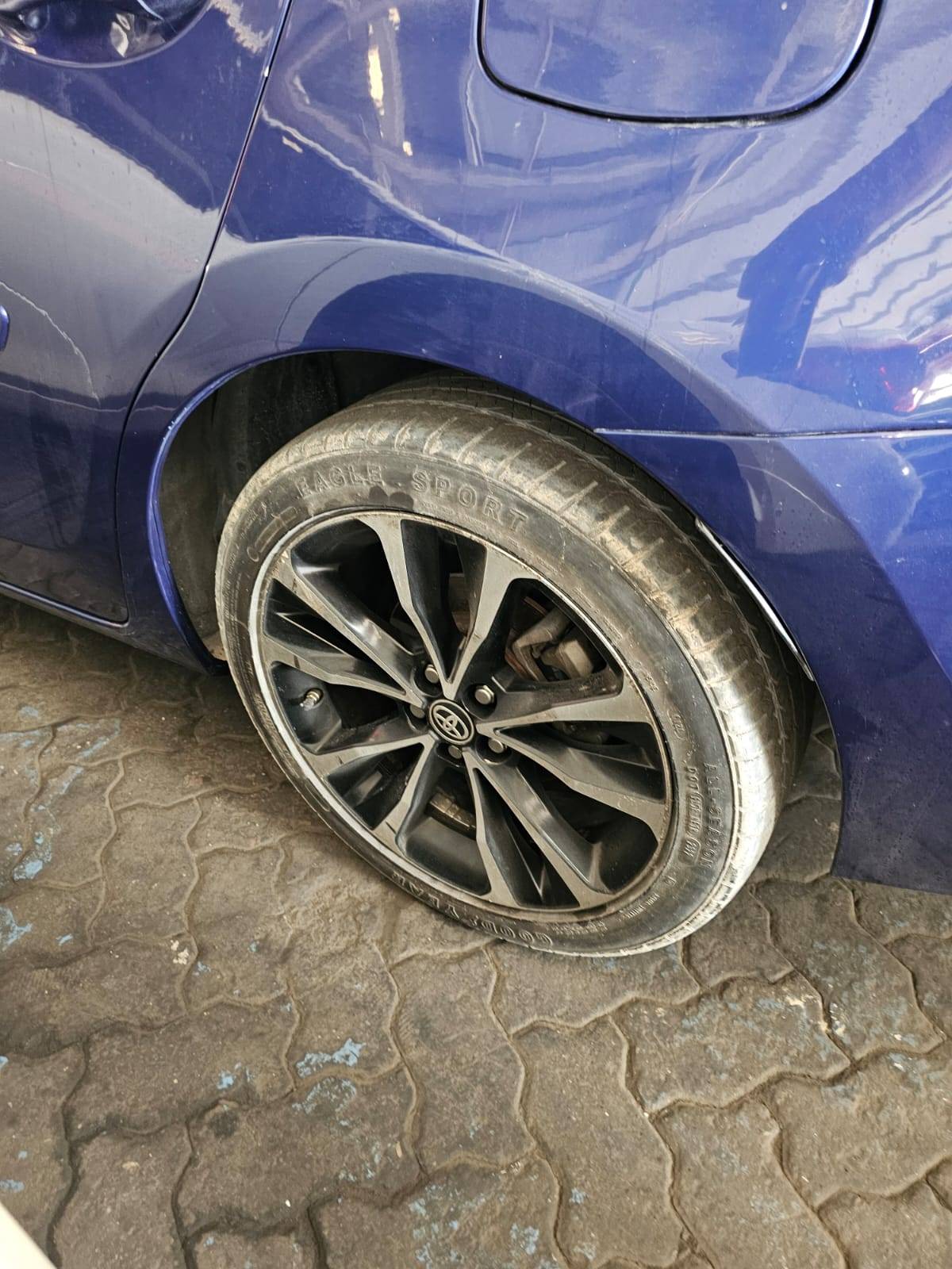 2019 TOYOTA COROLLA — Lot C184993 — Main - Marhaba Auctions Used Cars - Image 4