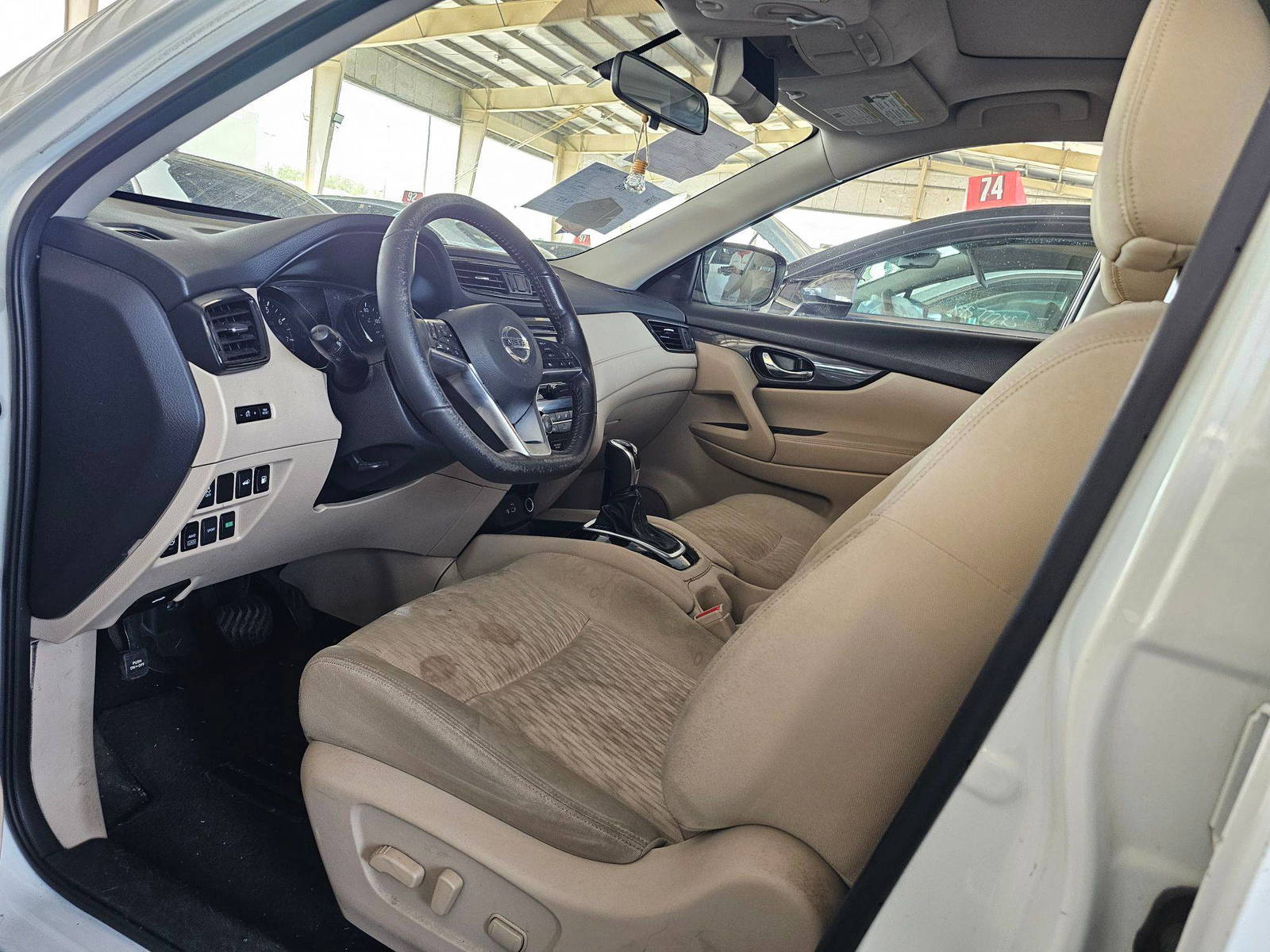 NISSAN ROGUE 2018 - Marhaba Auction Used Cars - Image 9