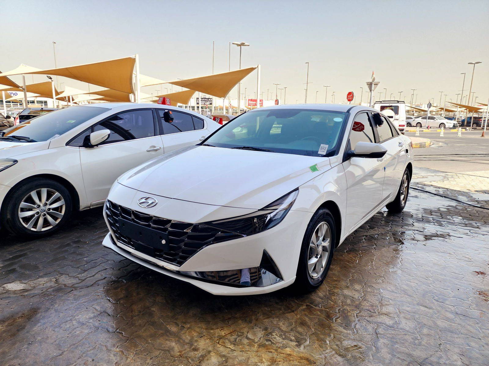 2021 HYUNDAI AVANTE — 150149 KM — Lot 004078 — Souq - Marhaba Auctions Used Cars - Image 4