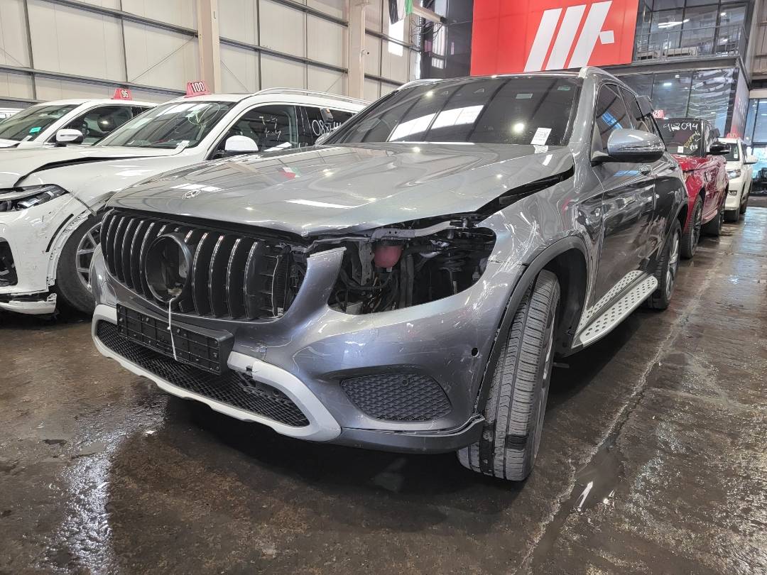 2019 MERCEDES BENZ GLC 350E — 101266 KM — Lot 543761 — Main - Marhaba Auctions Used Cars - Image 5