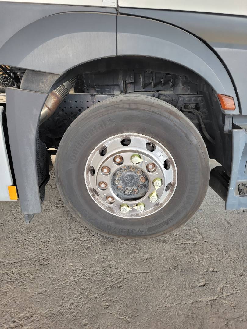 MERCEDES BENZ ACTROS 1843 2014 - Marhaba Auction Used Cars - Image 10