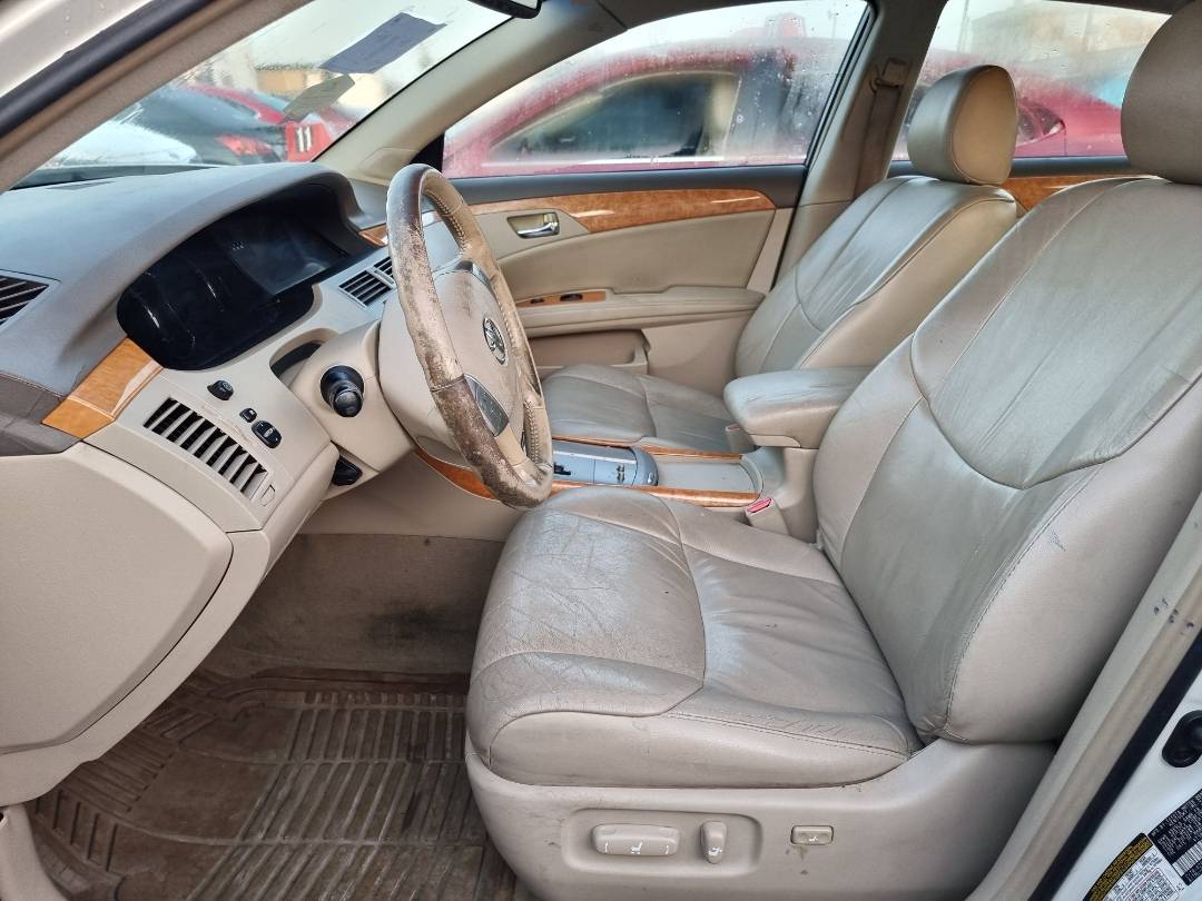2005 TOYOTA AVALON — 191310 Miles — Lot 72432934 — Main - Marhaba Auctions Used Cars - Image 6