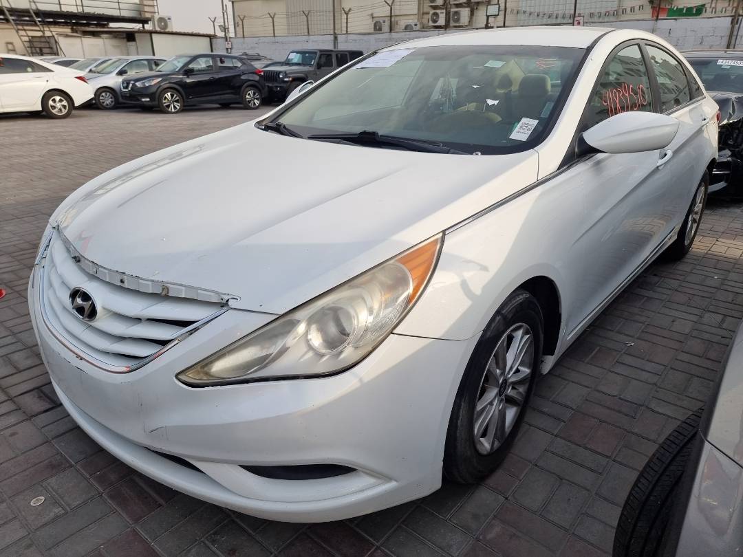 2011 HYUNDAI SONATA — 199762 Miles — Lot 215487 — Ind. 12 - Marhaba Auctions Used Cars - Image 3