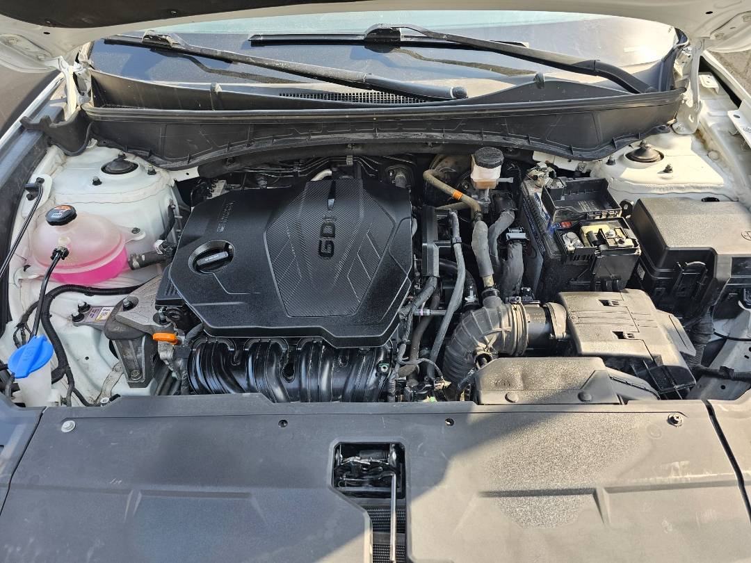 2022 HYUNDAI TUCSON — 74229 Miles — Lot H062202 — Main - Marhaba Auctions Used Cars - Image 10