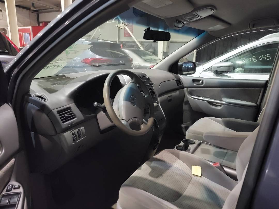 2007 TOYOTA SIENNA — 191496 Miles — Lot S041352 — Main - Marhaba Auctions Used Cars - Image 6
