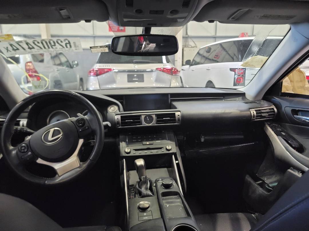 2015 LEXUS IS 250 — 136312 Miles — Lot 5059369 — Main - Marhaba Auctions Used Cars - Image 8