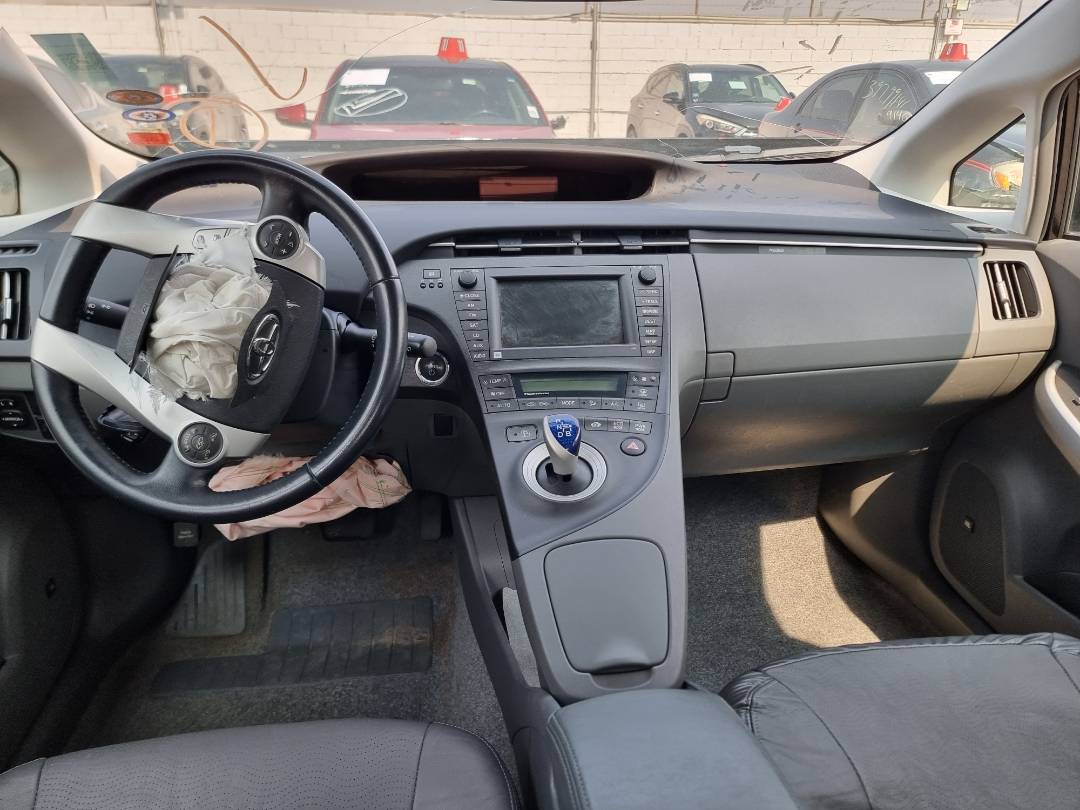 2010 TOYOTA PRIUS — 171610 Miles — Lot 0029511 — Ind. 12 - Marhaba Auctions Used Cars - Image 7