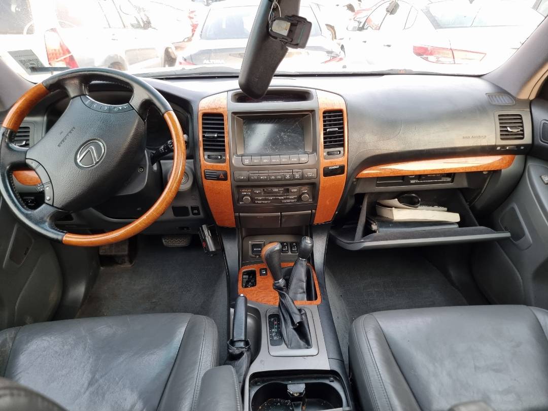 2005 LEXUS GX 470 — 288771 Miles — Lot 0087458 — Ind. 12 - Marhaba Auctions Used Cars - Image 7
