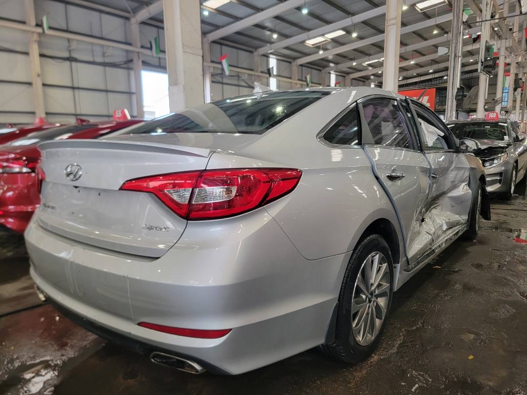 2015 HYUNDAI SONATA — 104618 Miles — Lot H238412 — Main - Marhaba Auctions Used Cars - Image 3