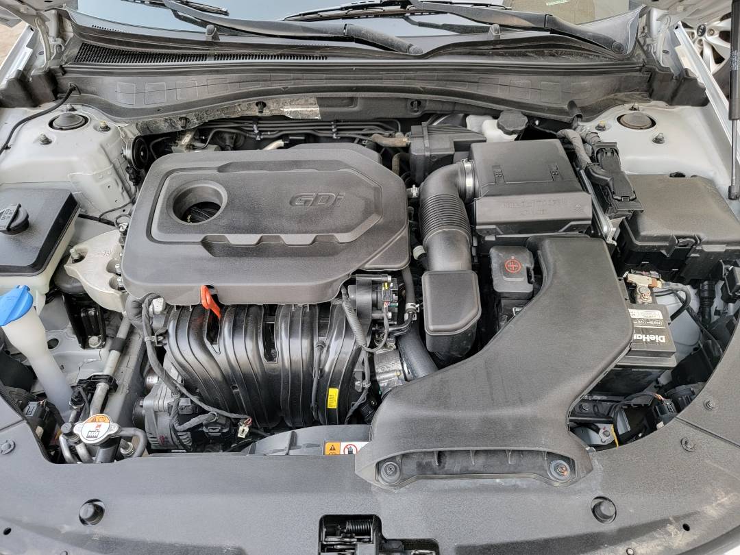 2017 KIA OPTIMA — 73850 Miles — Lot G157929 — Main - Marhaba Auctions Used Cars - Image 10