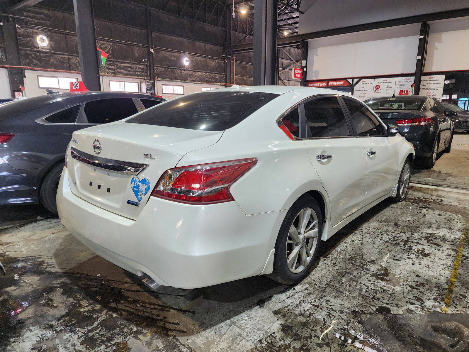 2013 NISSAN ALTIMA — 160626 Miles — Lot 587086 — Al Quoz - Marhaba Auctions Used Cars - Image 4