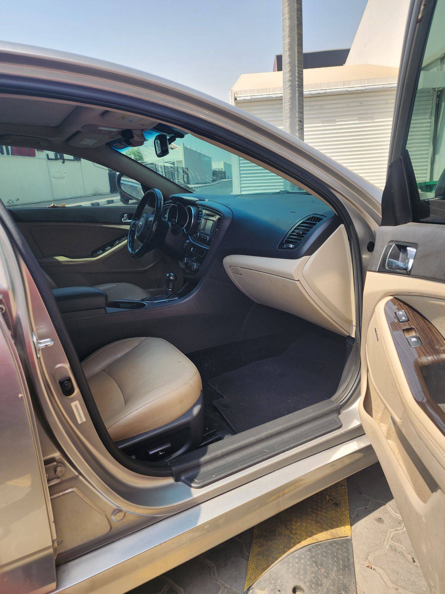 2014 KIA OPTIMA — 166016 Miles — Lot 42690824 — Souq - Marhaba Auctions Used Cars - Image 8