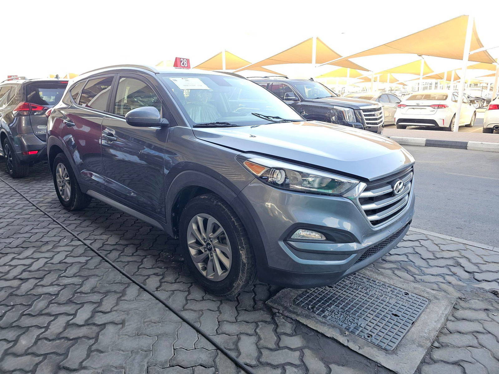 2017 HYUNDAI TUCSON — 164522 Miles — Lot HU295463 — Souq - Marhaba Auctions Used Cars - Image 22