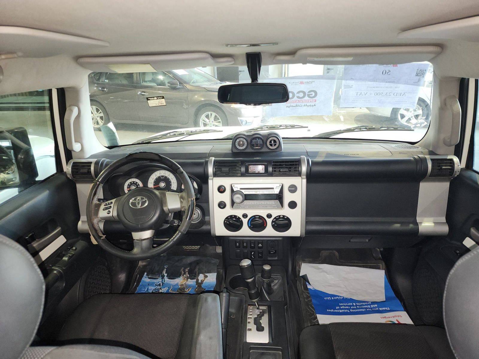 2009 TOYOTA FJ CRUISER — 517389 KM — Lot 39K063077 — Main - Marhaba Auctions Used Cars - Image 9