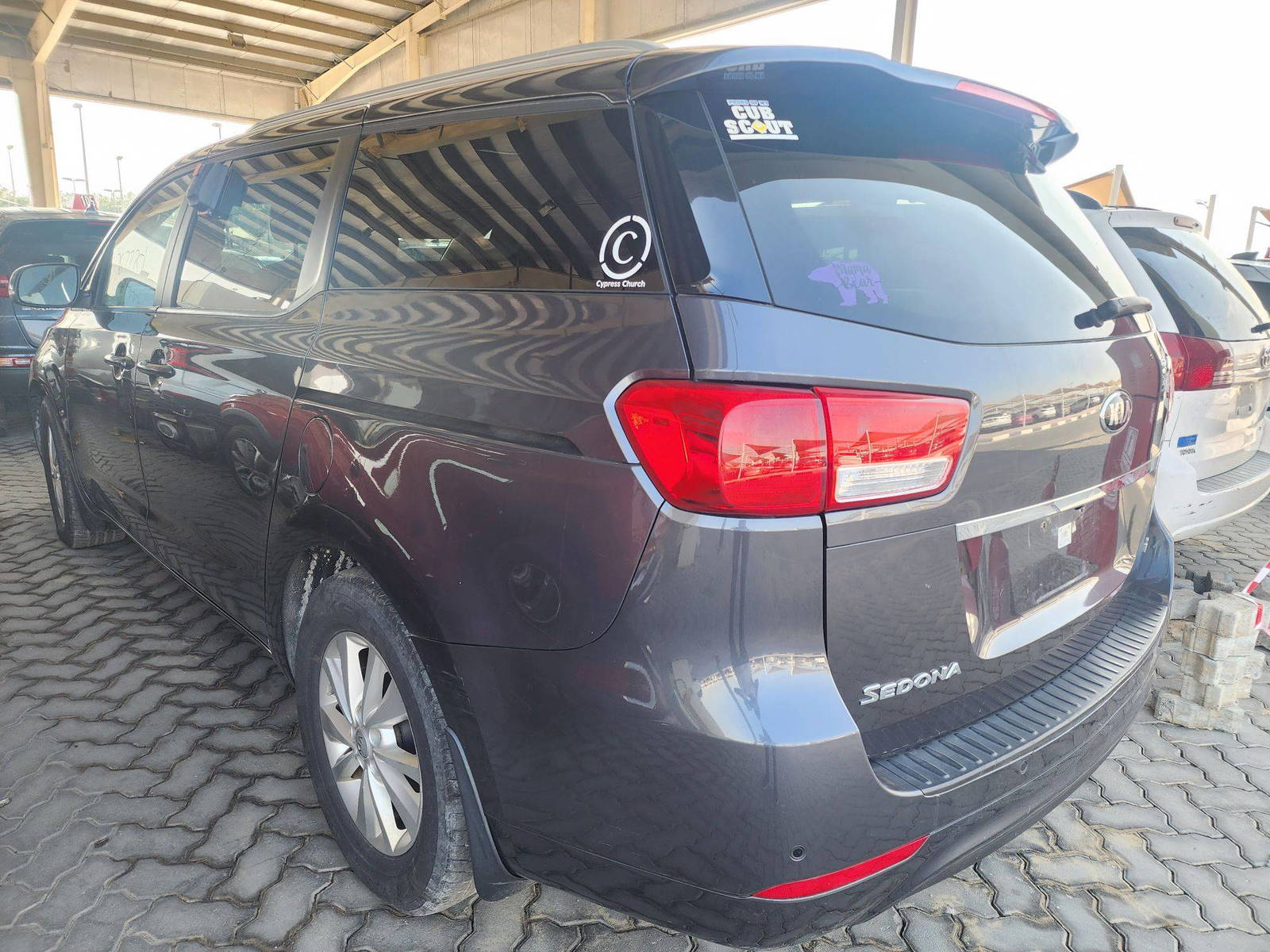 2016 KIA SEDONA — 149569 Miles — Lot 37677751 - Marhaba Auctions Used Cars - Image 11