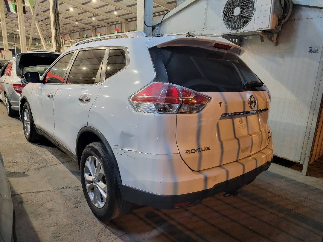 NISSAN ROGUE