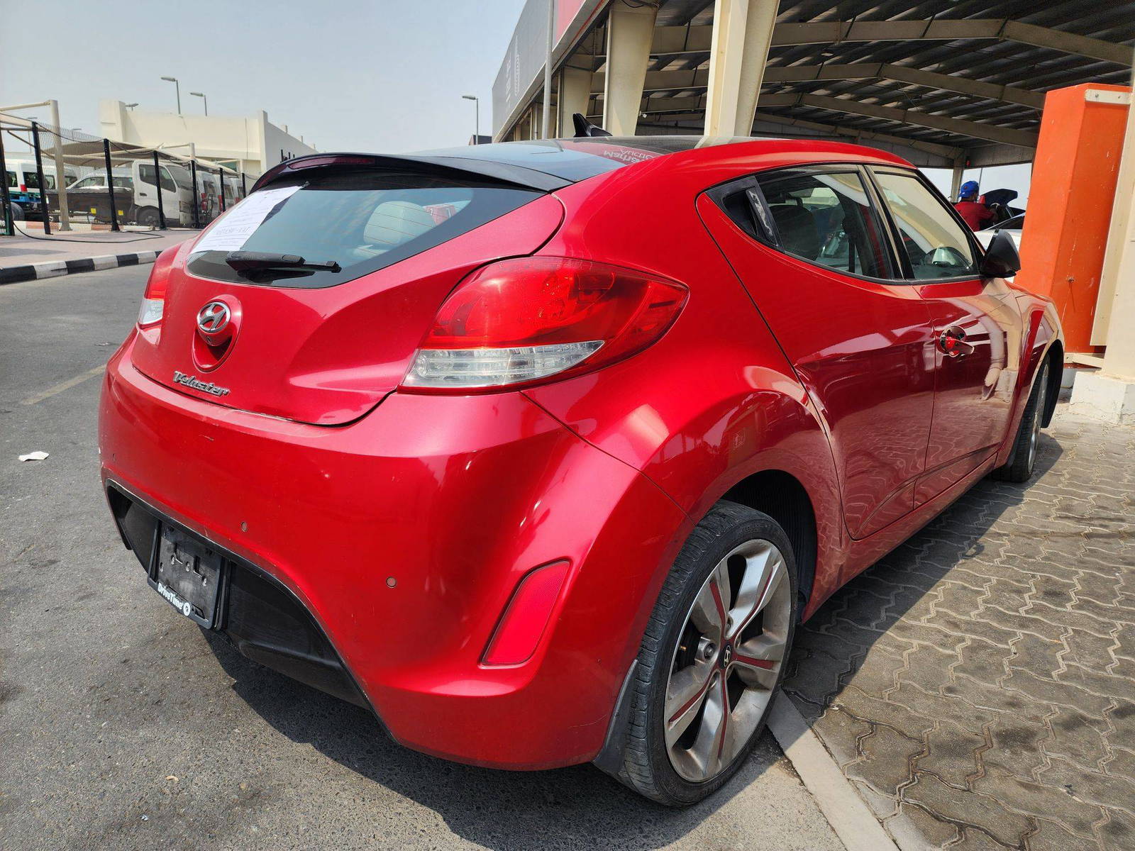 2013 HYUNDAI VELOSTER — 153770 Miles — Lot 71212 — Souq - Marhaba Auctions Used Cars - Image 3