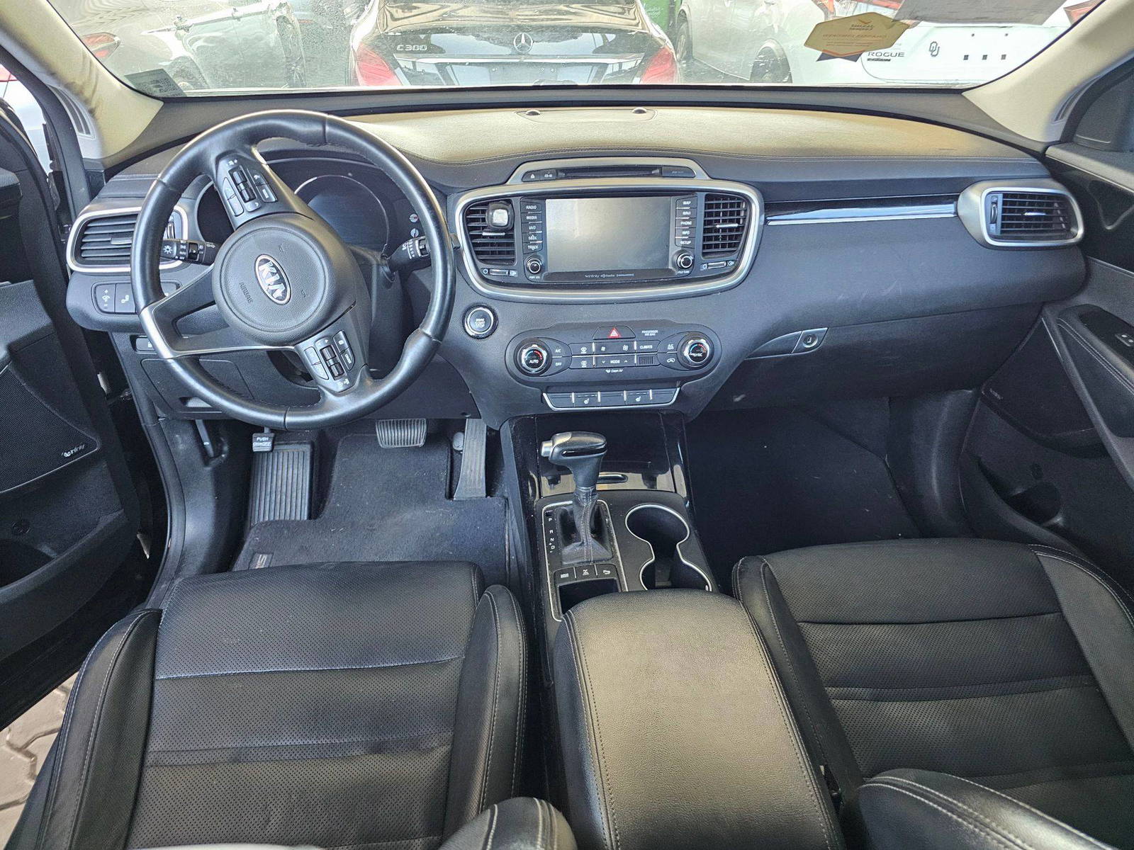 KIA SORENTO 2017 - Marhaba Auction Used Cars - Image 6