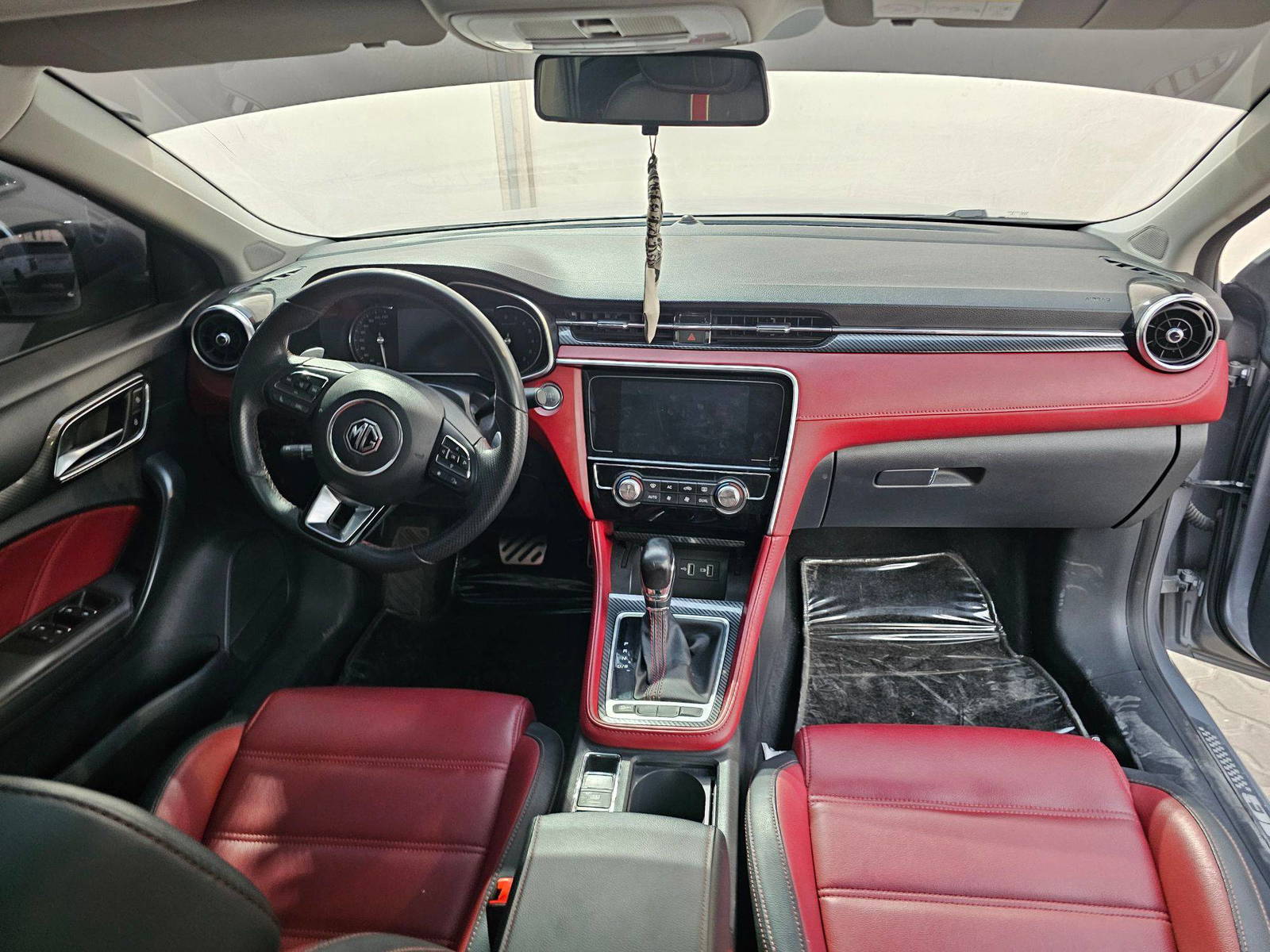 2022 MG 6 — 63570 KM — Lot NG018187 — Souq - Marhaba Auctions Used Cars - Image 7