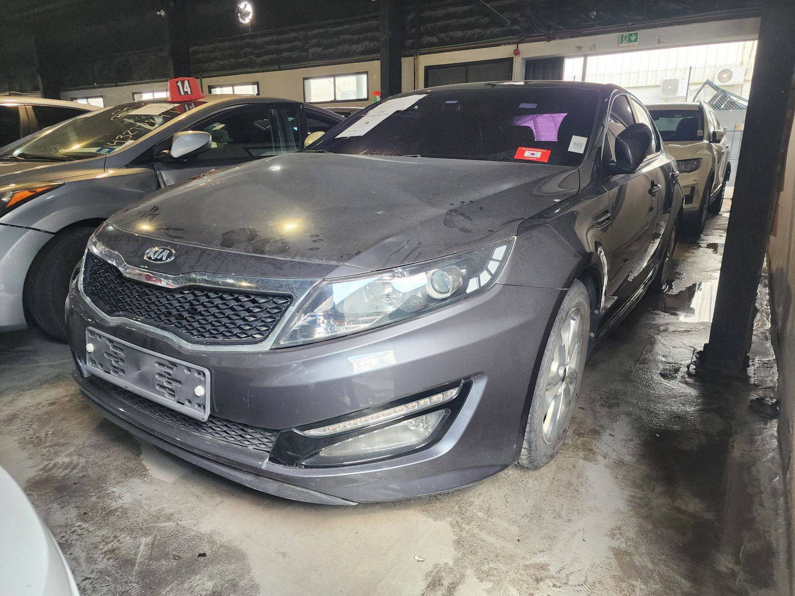 2013 KIA K5 — 202609 KM — Lot 406183 — Al Quoz - Marhaba Auctions Used Cars - Image 4